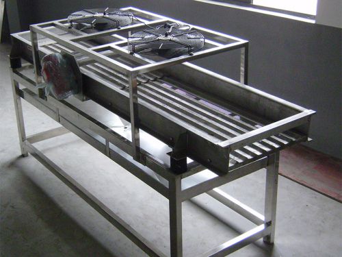 Vibration dewatering machine